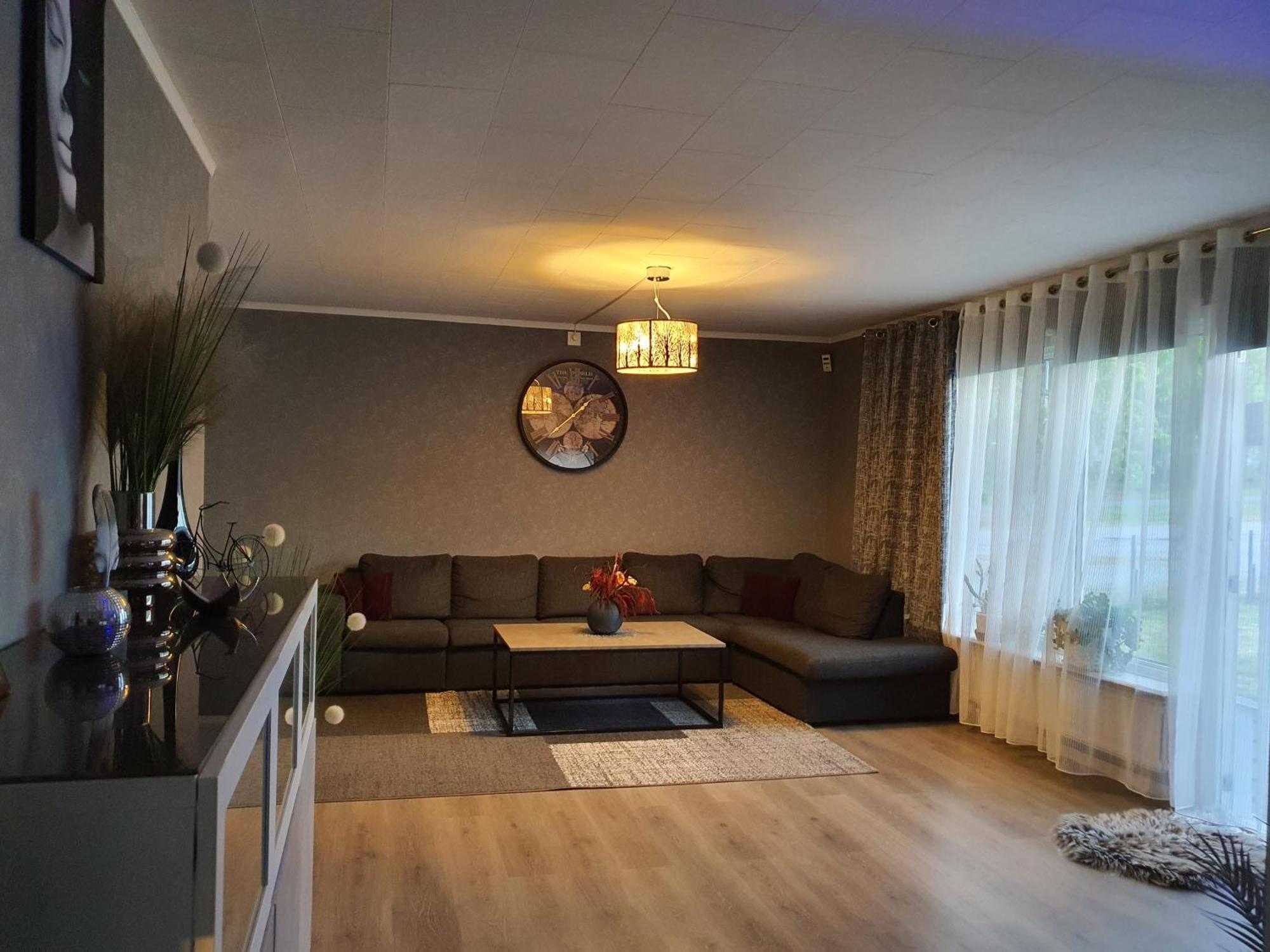 "Klippstigen" Villa For 10 Persons With Massage Chair, Sauna And Billiard Table Hultsfred Exterior foto