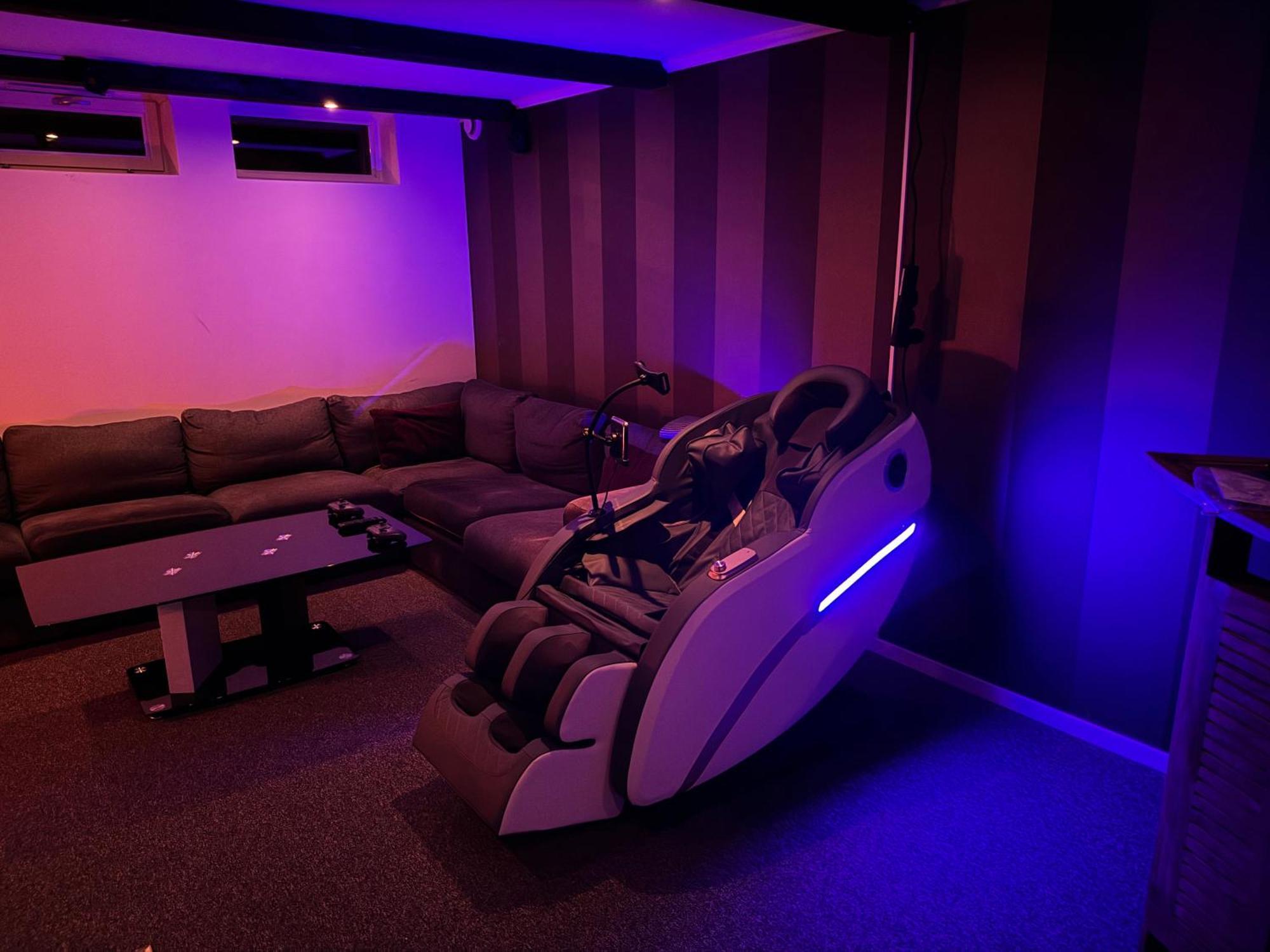 "Klippstigen" Villa For 10 Persons With Massage Chair, Sauna And Billiard Table Hultsfred Exterior foto